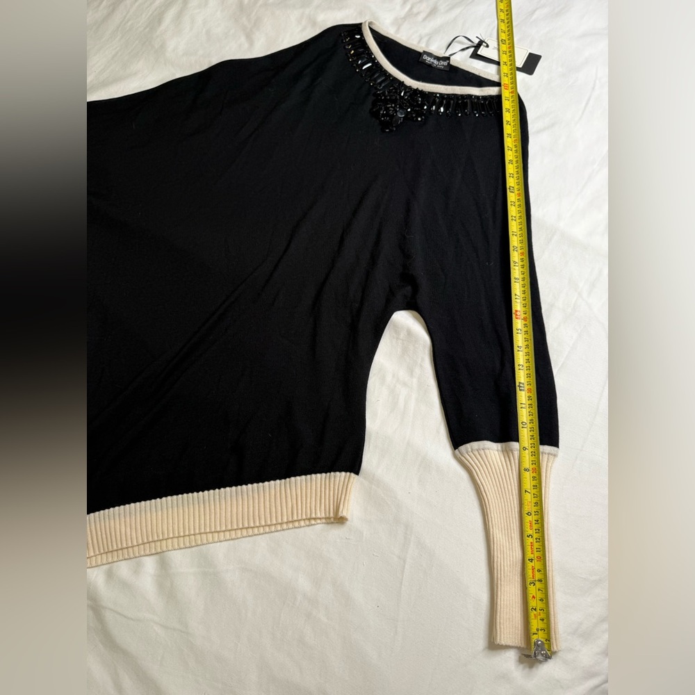 Daniela Drei Italian Merino Wool Asymmetric Sweater Black Cream Beaded Sz L NWT - Picture 9 of 11